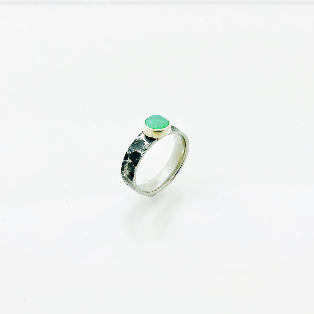 Chrysoprase Ring | Planished texture band